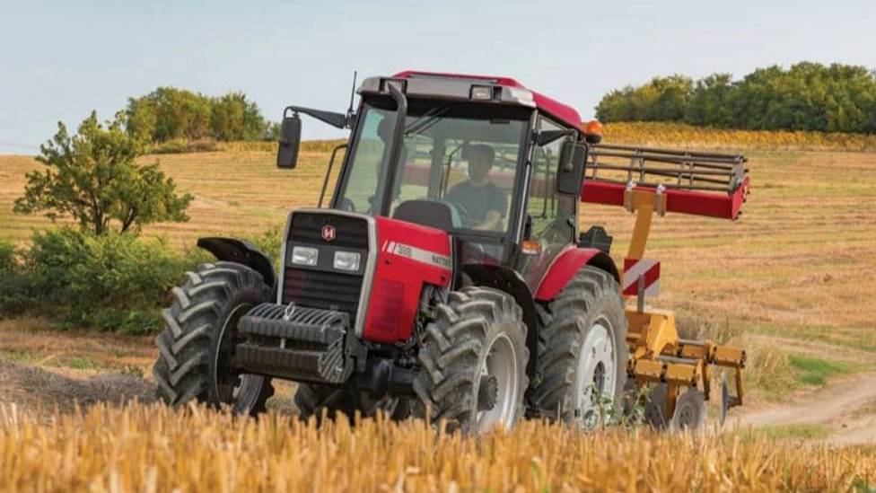 آشنایی با انواع تراکتور آشنایی با انواع تراکتور